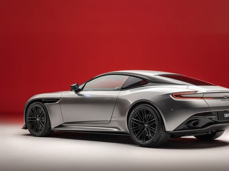 2024 Aston Martin DB12